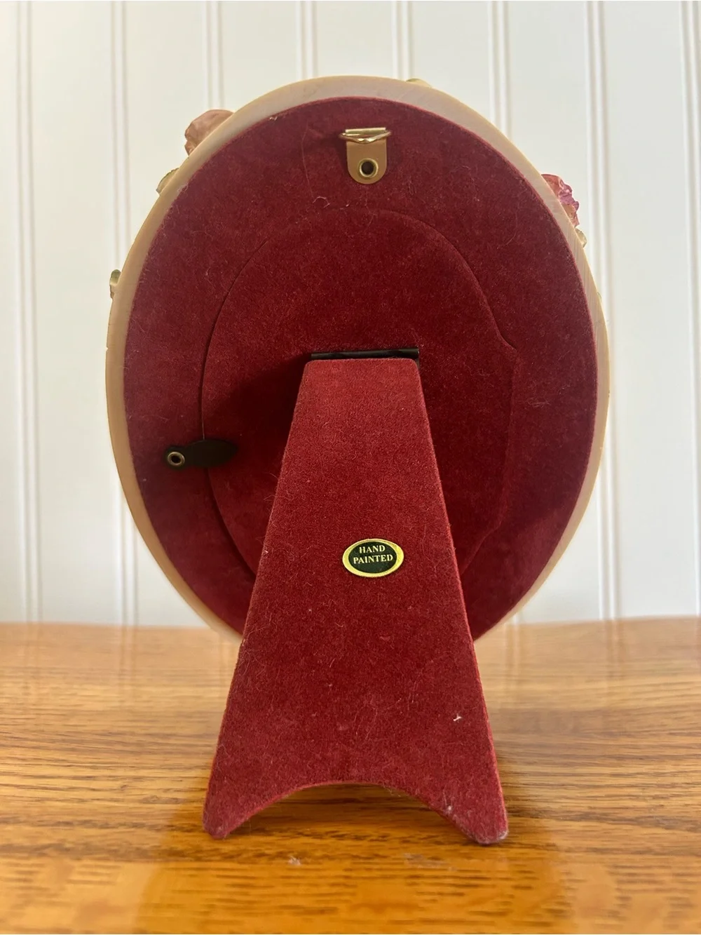 Vintage Dezine Ltd resin floral oval rose picture frame shabby chic